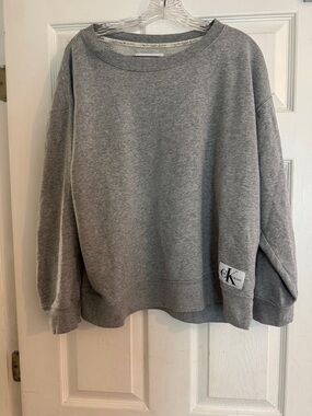 Calvin Klein Heather Gray Crewneck Sweatshirt